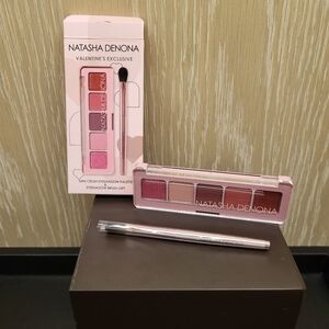 Natasha Denona Valentine's Exclusive Mini Crush Eyeshadow Palette & Brush, NIB